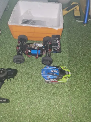 Coche teledirigido RC 2.4G