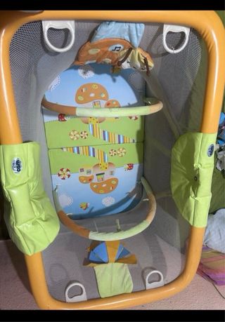 Parque de juegos para bebé