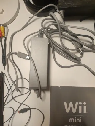 Nintendo Wii Mini Rossa