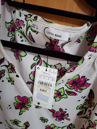 Camisa floral blanca