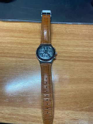 Swatch Irony Chrono Correa Marrón