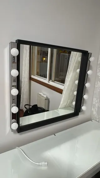 Tocador Ikea+espejo+luces