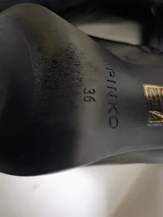 Stivali Pinko neri alti con tacco