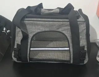 Mochila transportín para mascotas gris