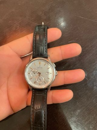 Reloj Festina Plata y Negro original