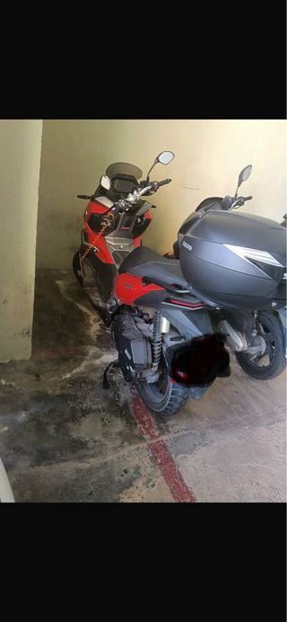 Maxiscooter Roja Automática VOGE SR1 ADV