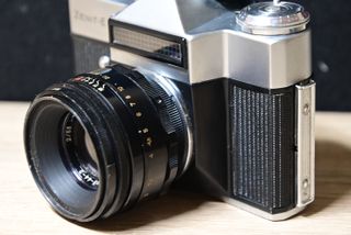 Cámara analógica Zenit E