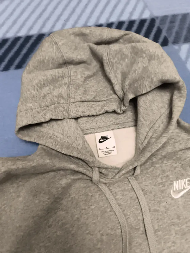 Sudadera Nike Gris Caballero