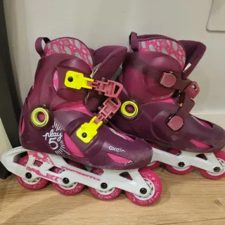 Patines Oxelo niña T. 30-32 + Casco Btwin T. 52-55