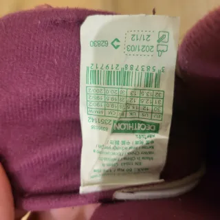 Patines Oxelo niña T. 30-32 + Casco Btwin T. 52-55