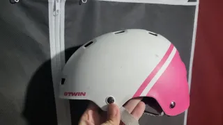 Patines Oxelo niña T. 30-32 + Casco Btwin T. 52-55