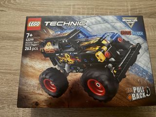 LEGO Technic Monster Jam Grave Digger 42219