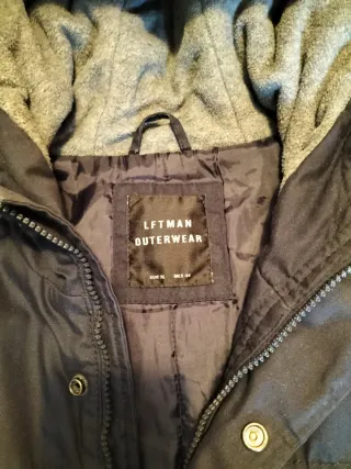 Parka azul Lefties Talla M