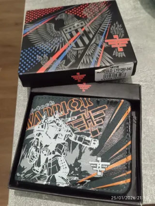 Cartera juvenil con diseño de robot