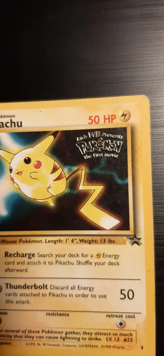 Pikachu WP 4 Gold Stamp Pokémon