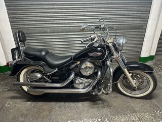 Kawasaki Vulcan VN800 Classic Custom