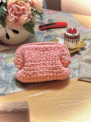 Borsa uncinetto rosa fatta a mano molto capiente