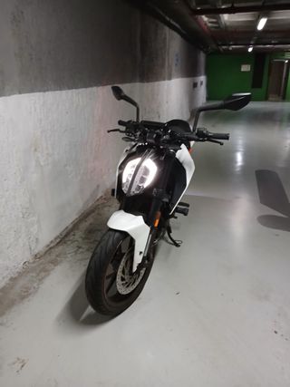 KTM Duke 125