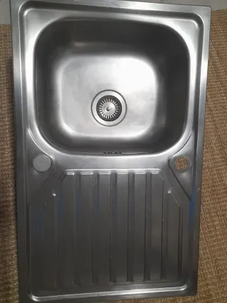 Fregadero de cocina de metal