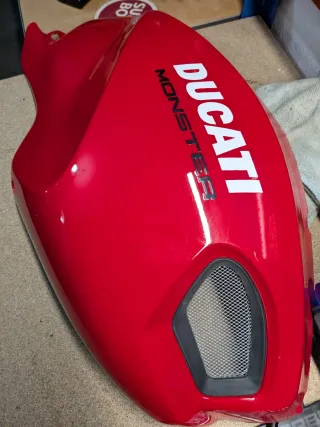 Carnagens Depósito Ducati Monster 696/796/1100