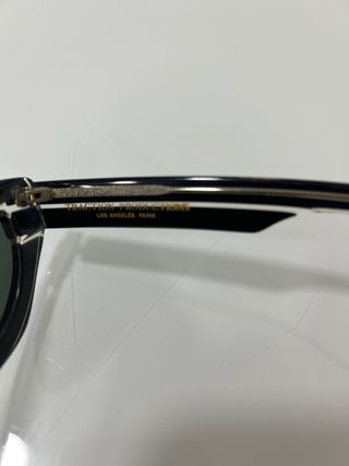 Gafas de sol vintage negras y azules