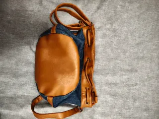 (Solo por envío)Bolso mochila vaquero y piel