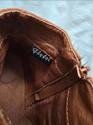 Botas ante tacón hebilla marrón talla 41