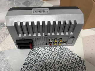 Radio 2DIN 7010B NUEVA y Cámara trasera LED – 45€