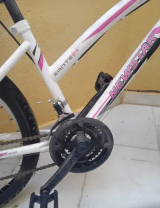 Bicicletas de niña de 24 pulgadas.