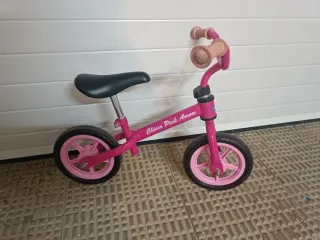 Bicicleta sin pedales rosa Chicco