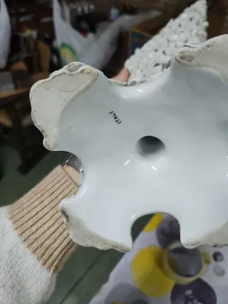 Jarrón porcelana antiguo blanco flores