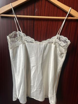 Camiseta tirantes encaje lencera