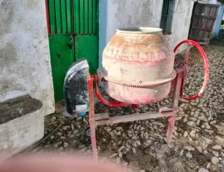 Hormigonera de obra. ALQUILER