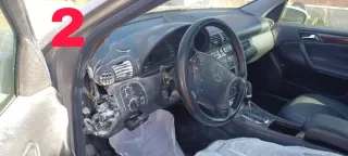 2 Mercedes-Benz CDI 2003(precio de los dos coches)