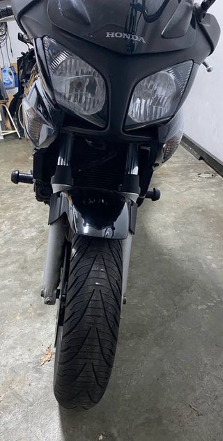 Honda CBF600 Negra