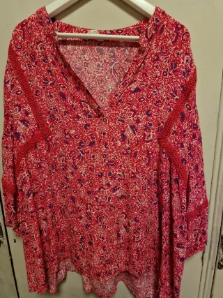 Blusa fucsia estampada talla grande