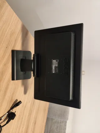 Monitor Acer 19" Plata y Negro