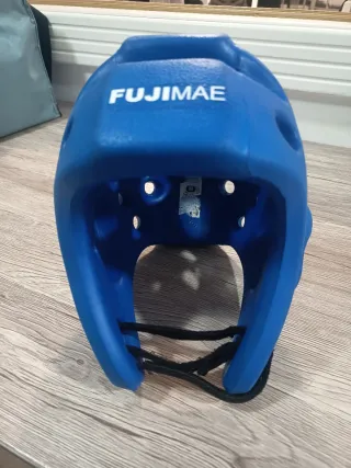 Casco Taekwondo Fujimae Azul y Rojo