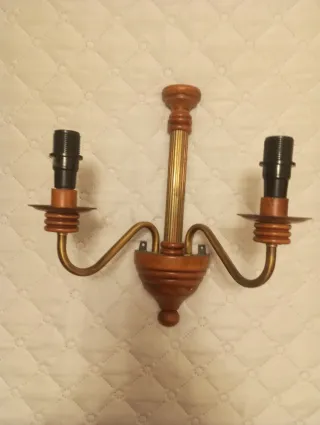 Apliques de pared madera y metal