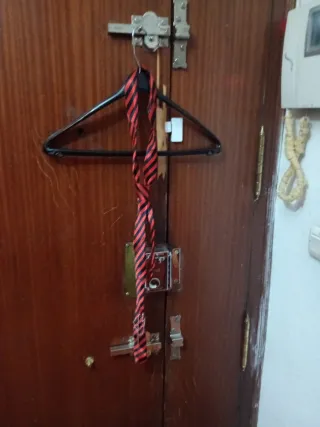 Corbatas de mujeres, varios colores