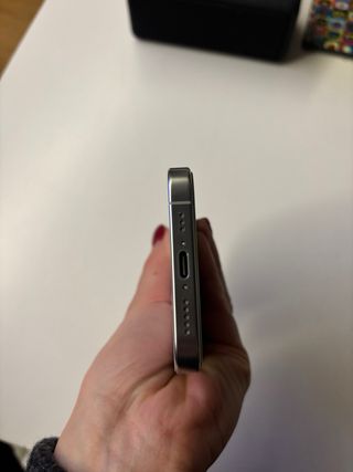 iPhone 16 Pro Plata de 128G