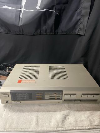 Amplificador vintage Sony TA-AX22