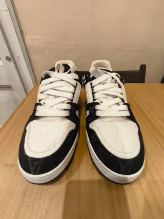 Zapatillas Originales Louis Vuitton Negras y Blanc