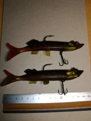 2 Señuelos pesca goma