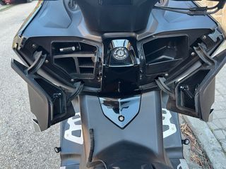 BMW C650 Sport Maxiscooter cambio por Trail