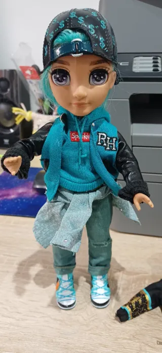 Muñeco Rainbow High