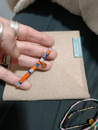 Lote 4 Pulseras Anartxy Multicolor y Doradas