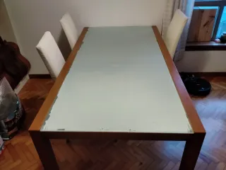 Mesa comedor y 3 sillas