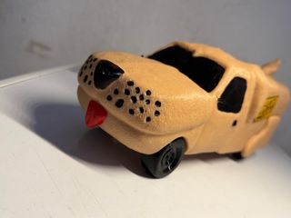 Coche a escala 1/18
