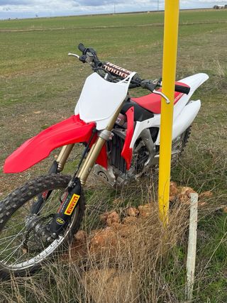 Honda CRF 450R 2017 Cross se acepta cambio